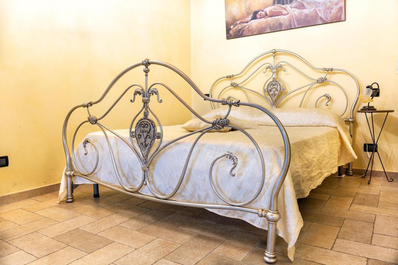 B&B Casa Fusco Фонді Екстер'єр фото